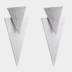 BRUSHED METAL TRIANGLE EARRINGS - SILVER