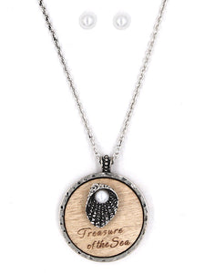 WOOD PENDANT W PEARL & SHELL NECKLACE SET
